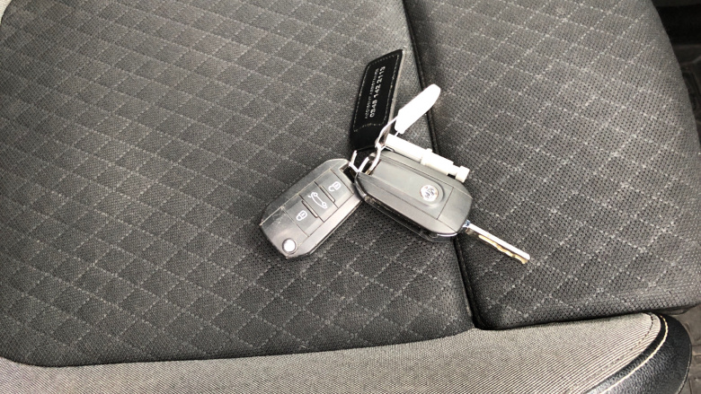 Vauxhall Grandland X 1.5 Turbo D SRi Nav 5dr Auto Diesel Hatchback